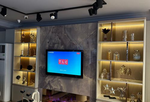 AURA TV ÜNİTESİ