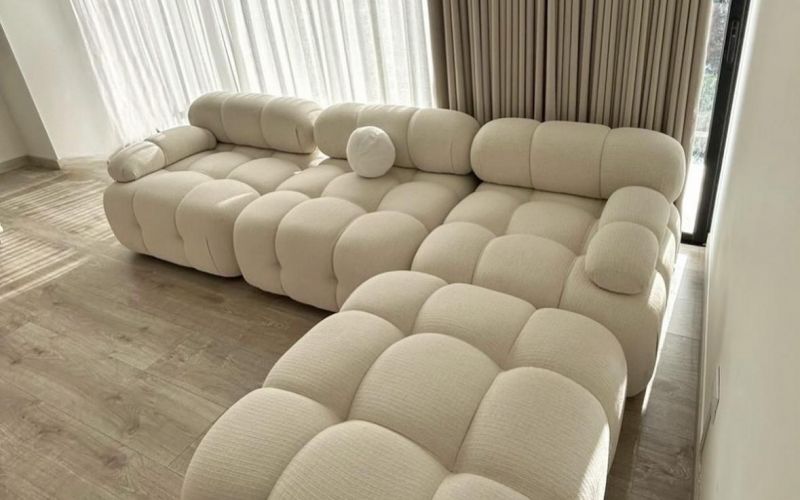 SVETO KÖŞE KOLTUK SVETO KÖŞE KOLTUK