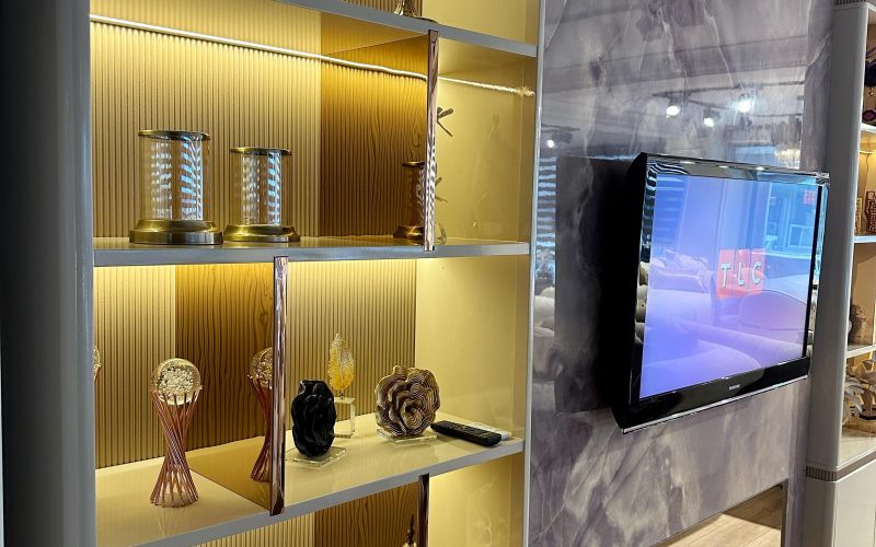 AURA TV ÜNİTESİ