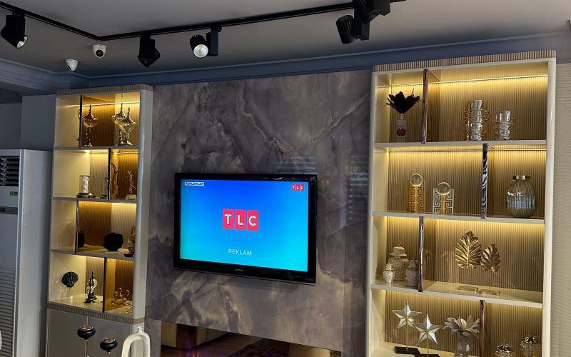 AURA TV ÜNİTESİ