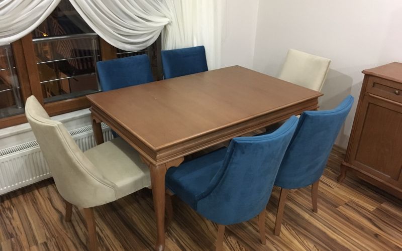 Lükens masa sandalye